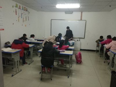 志丹县聚能教育咨询服务 点亮学子未来之路